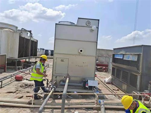 舜聯(lián)冷卻設(shè)備有限公司生產(chǎn)的方形涼水塔