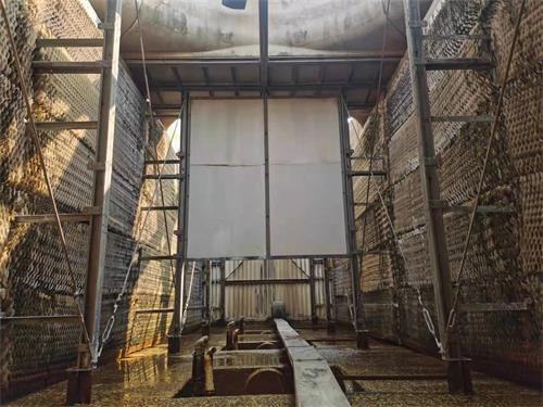 工業(yè)型冷卻塔的工作原理和特點,華信工業(yè)冷卻塔